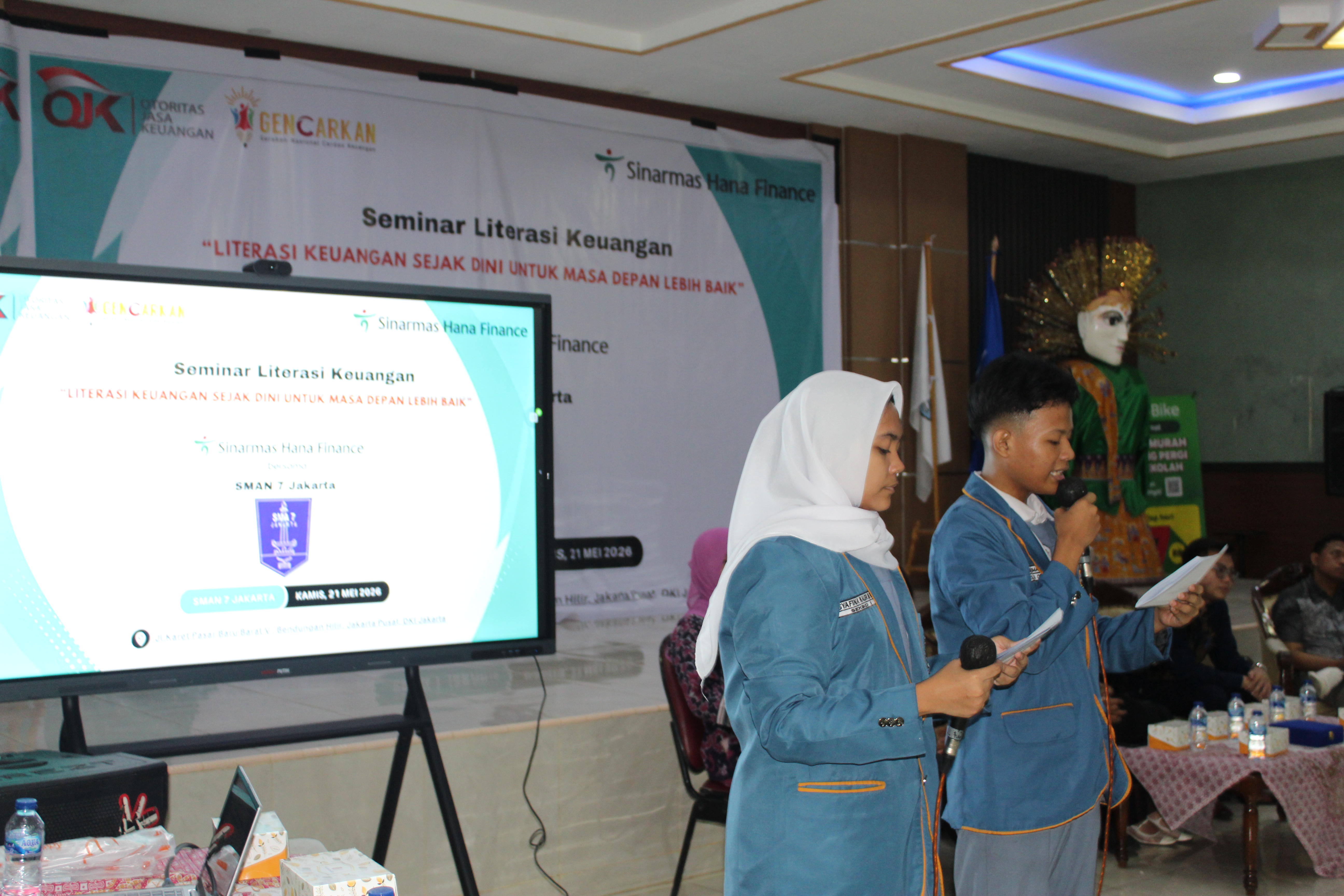 Seminar-Literasi-Keuangan